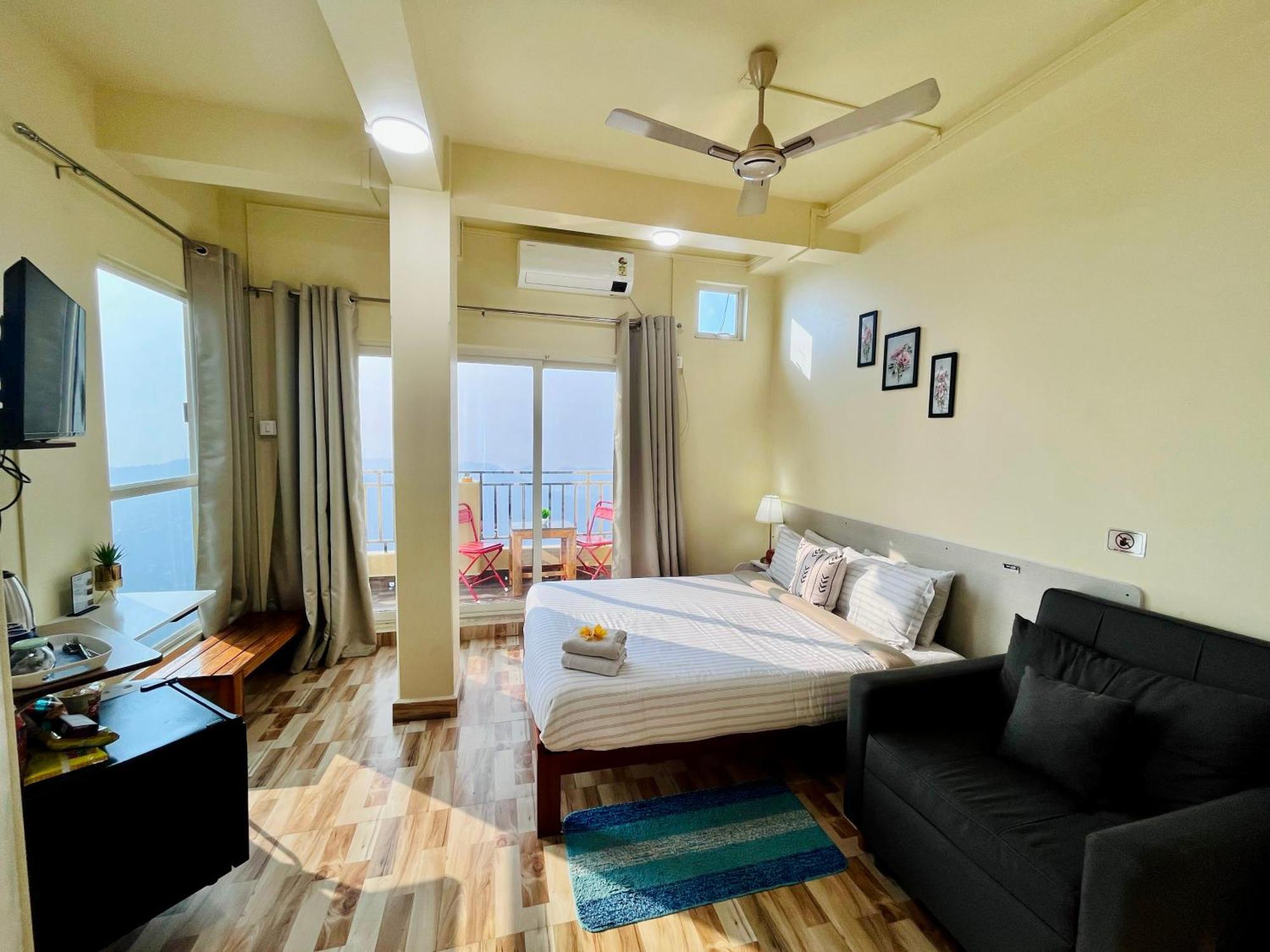 Aizawl Guest House Apartments Extérieur photo